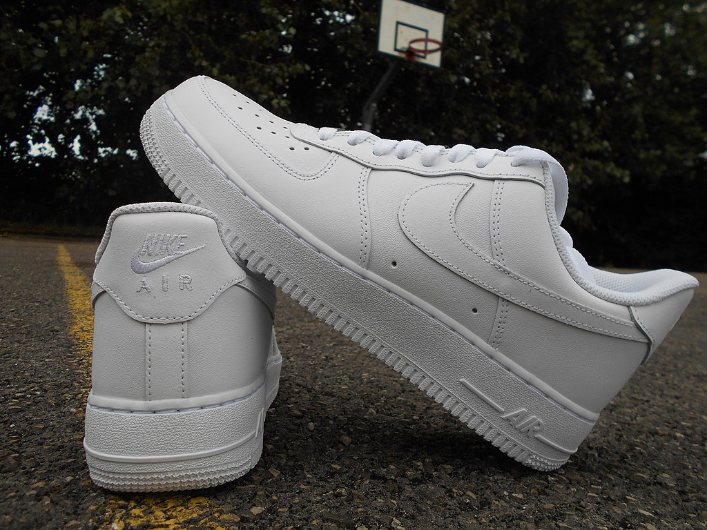 Nike Air Force 1